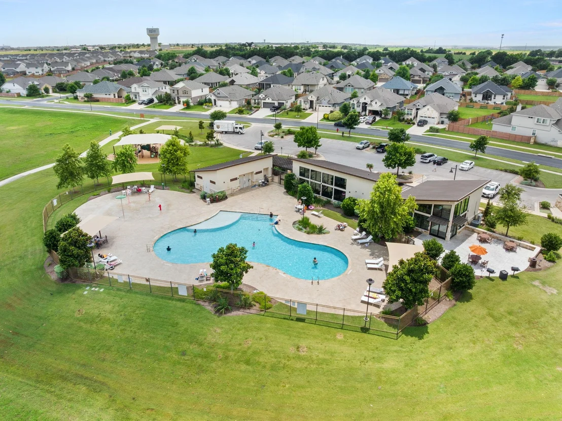 Photo of 141 Falabella TRL