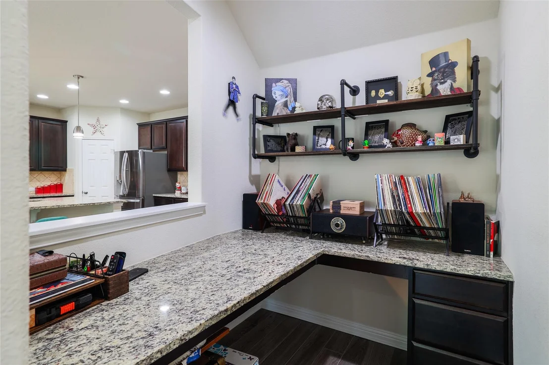Photo of 3637 Penelope WAY