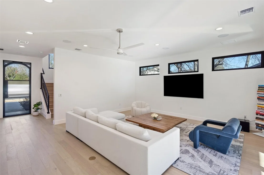 Photo of 1101 Emerald Forest CV