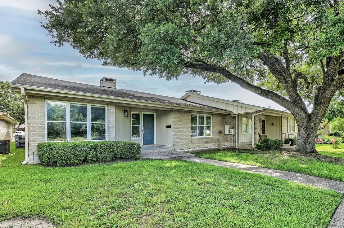 Photo of 11131 Pinehurst DR