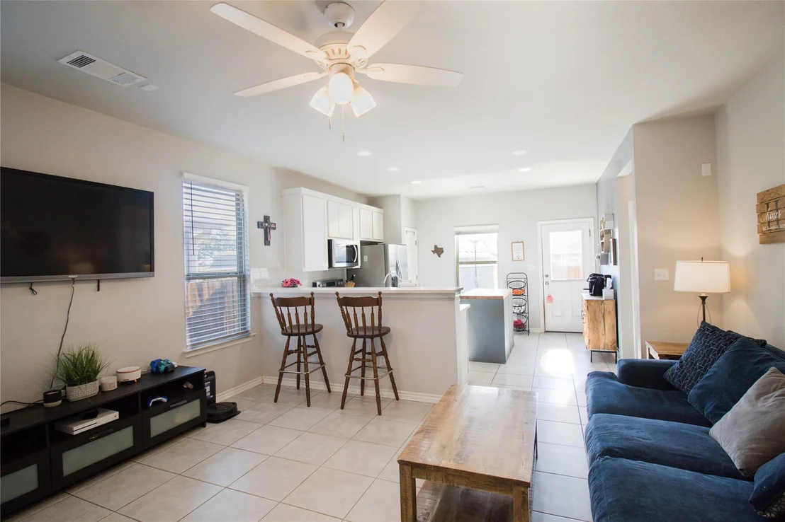 Photo of 340 Trellis BLVD