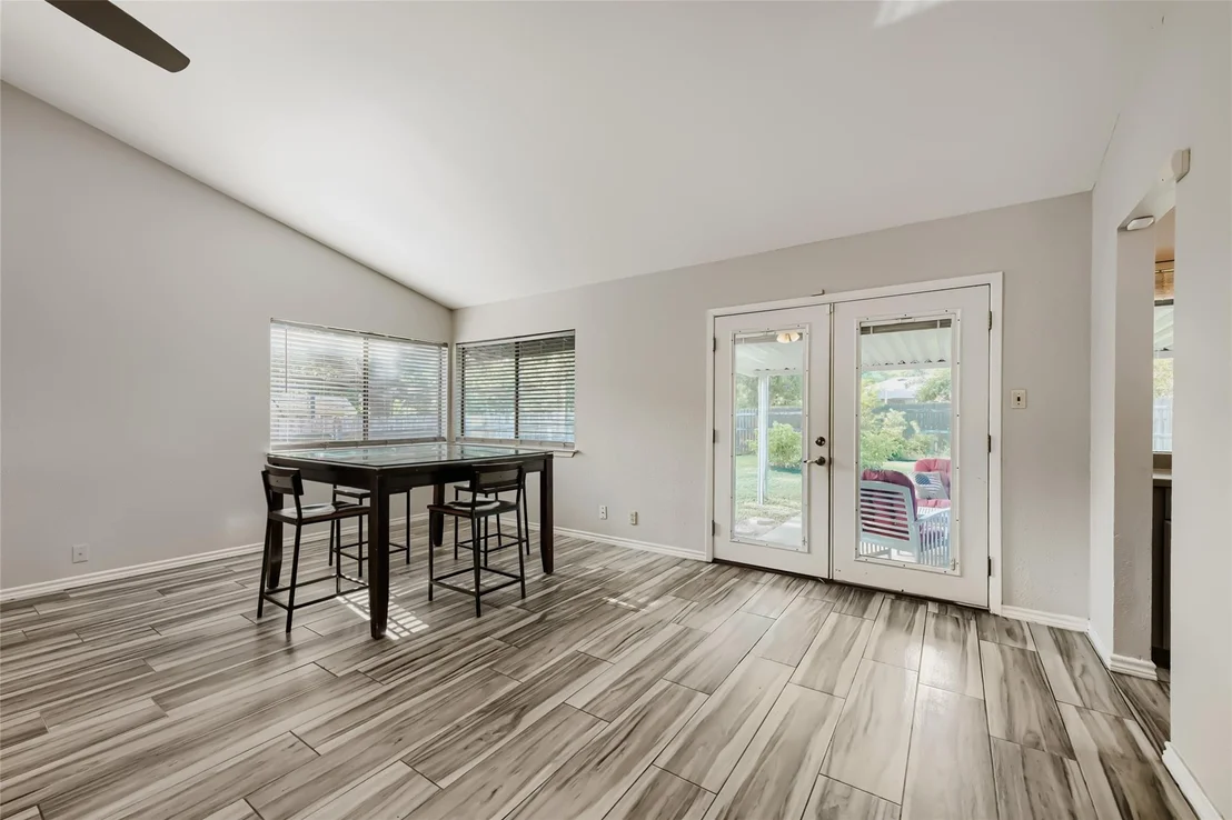 Photo of 1300 Neans DR