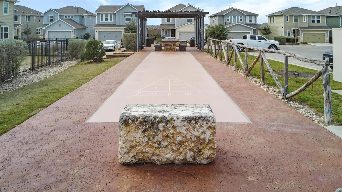 Photo of 316 Montauk LOOP