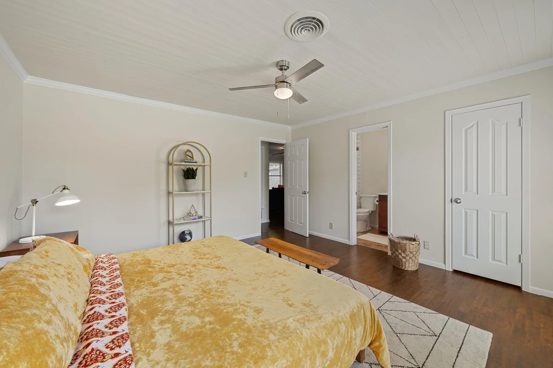 Photo of 2702 Parker DR