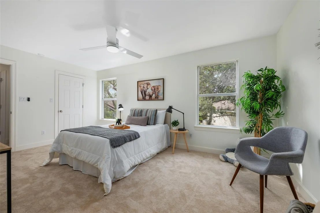 Photo of 117 Oakbluff CV