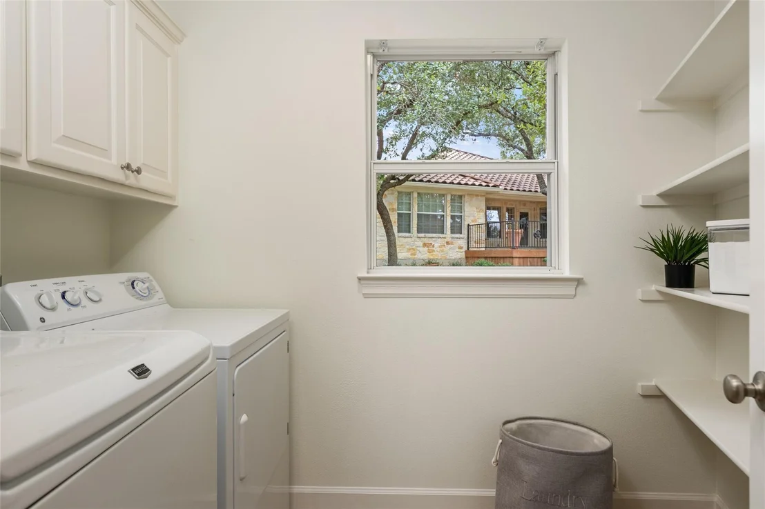 Photo of 117 Oakbluff CV