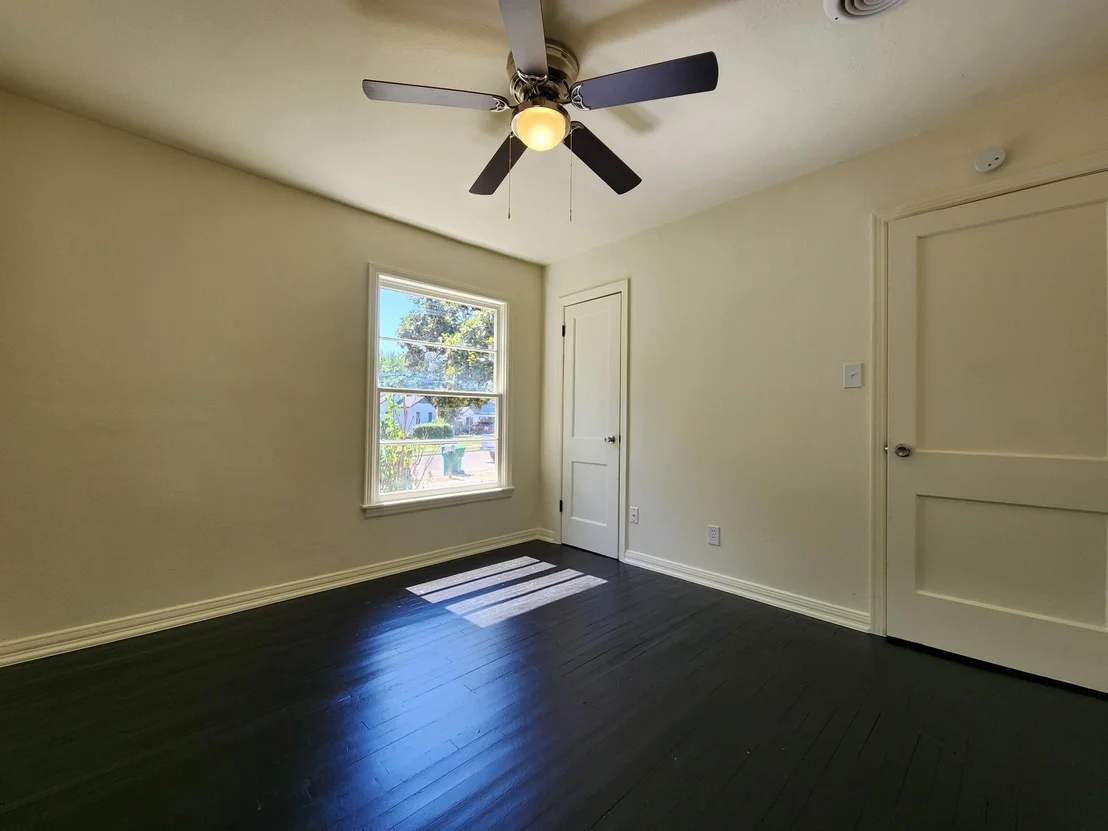 Photo of 124 Circle DR