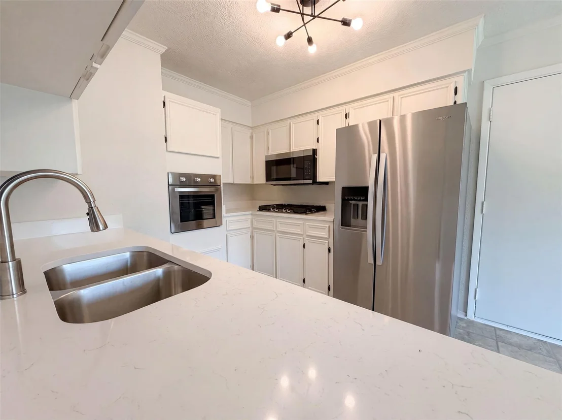 Photo of 501 E Central DR