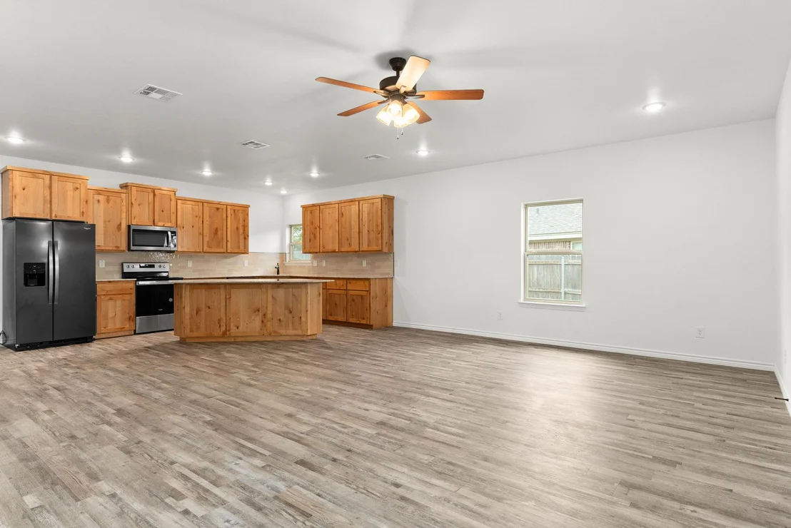 Photo of 828 Elijah LN