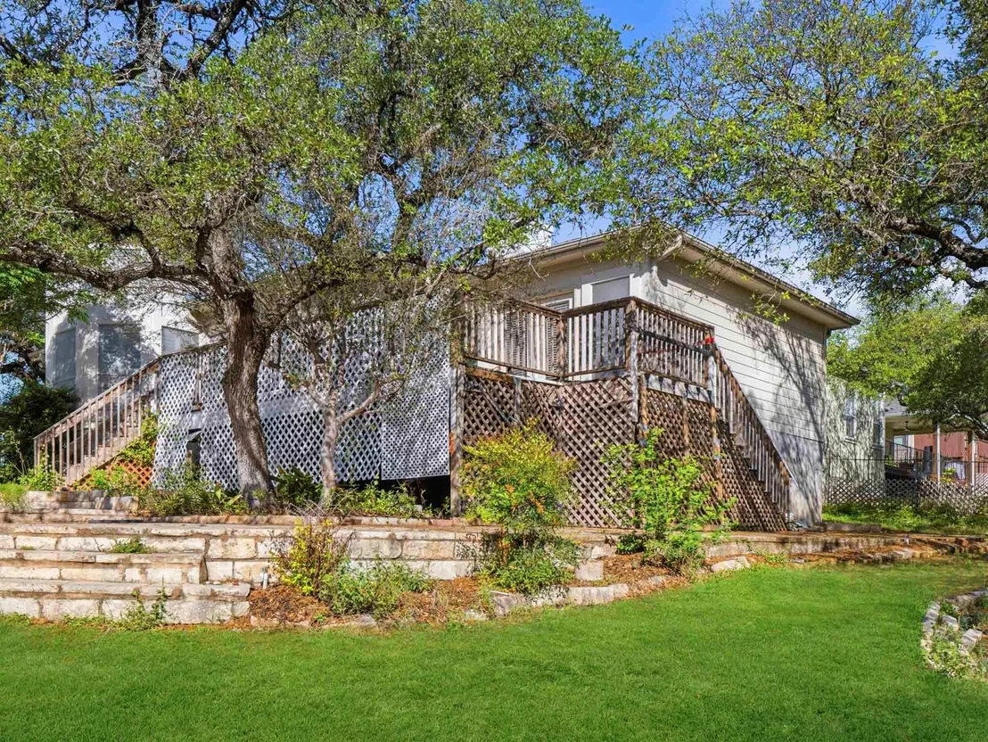 Photo of 20607 Highland Lake LOOP