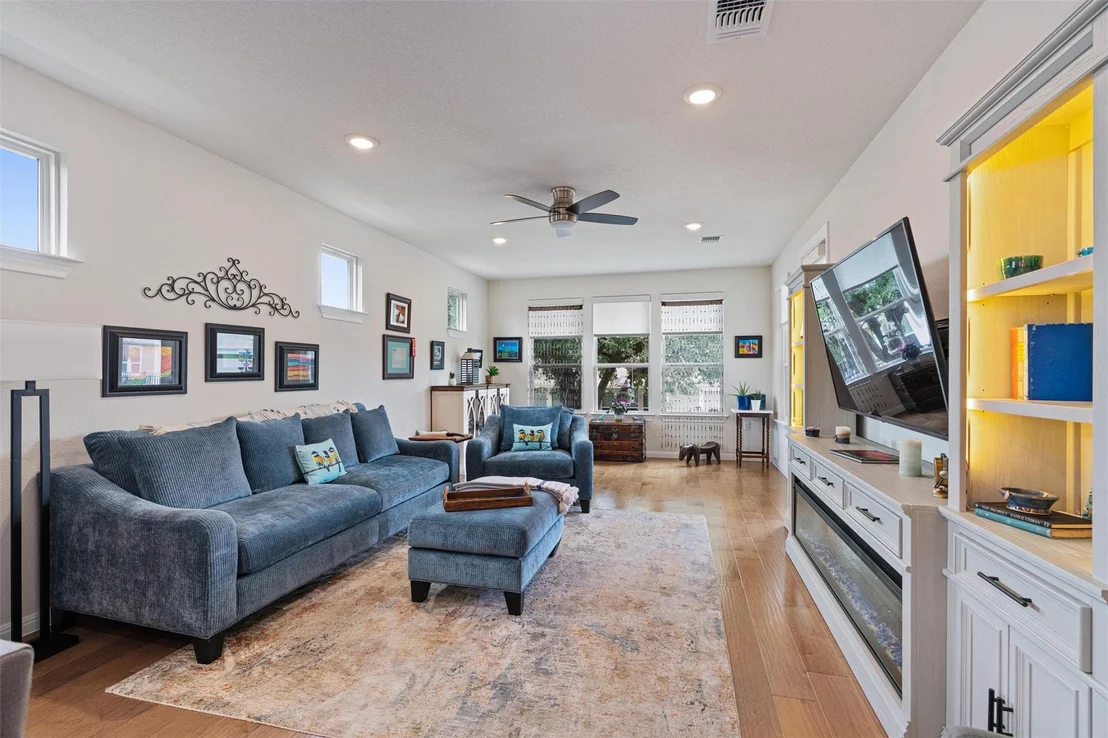 Photo of 706 Kitty Hawk RD