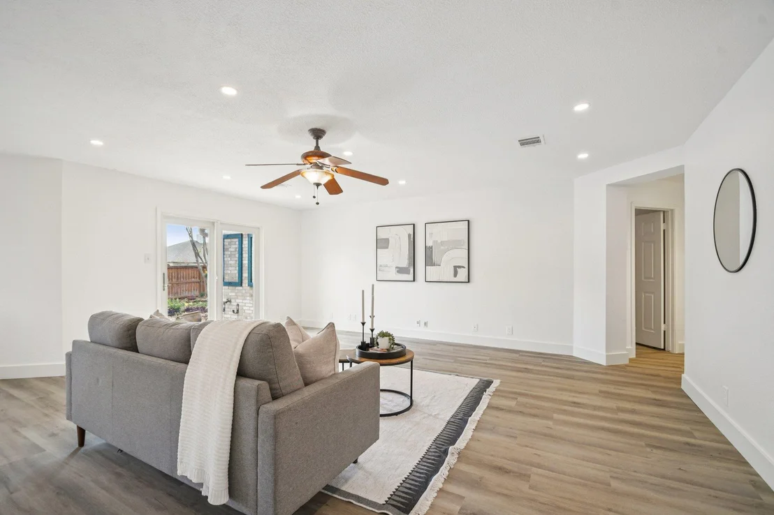 Photo of 1815 Gunsight DR