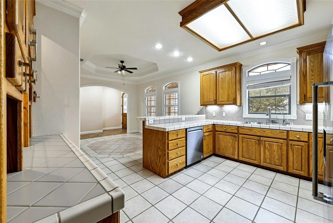 Photo of 211 Summit Ridge RD