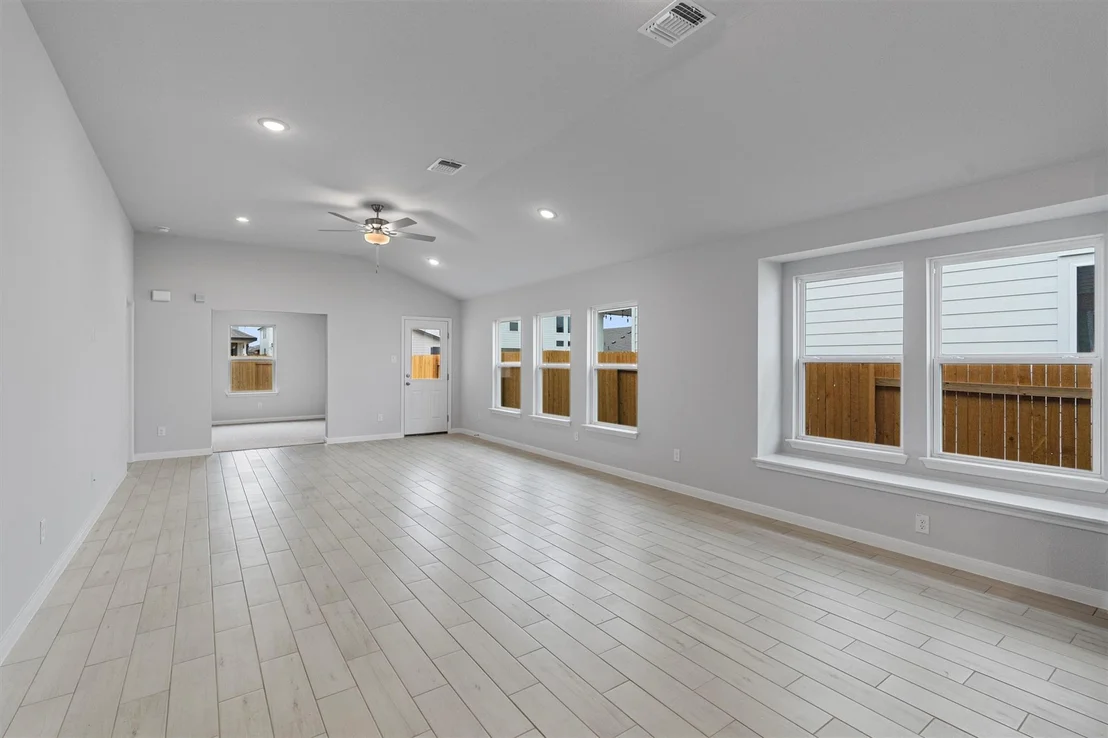 Photo of 320 Stellar Wind DR