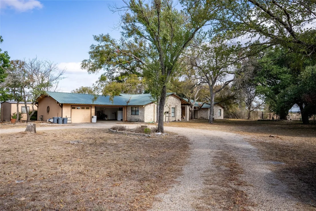 Photo of 9012 County Road 3420