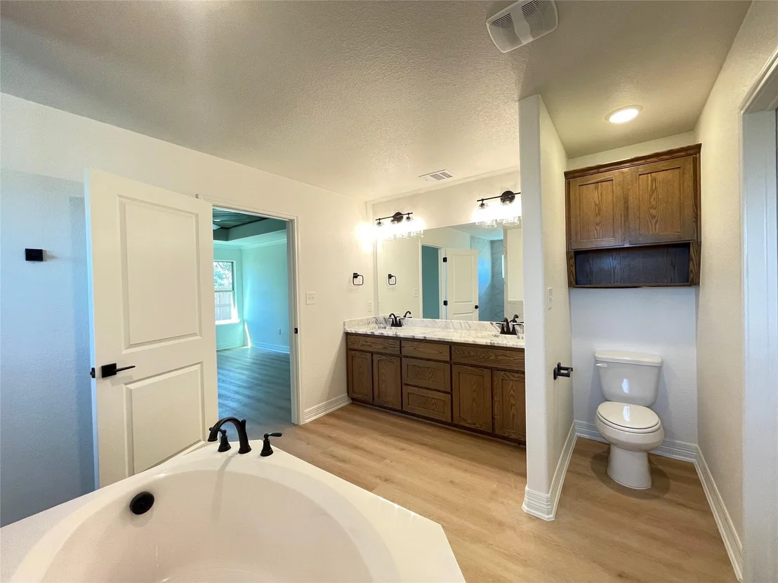 Photo of 425 Ridge Crest DR