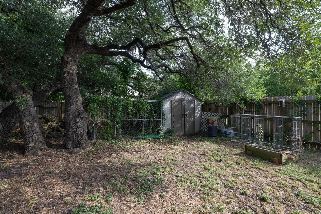 Photo of 104 Grant CT