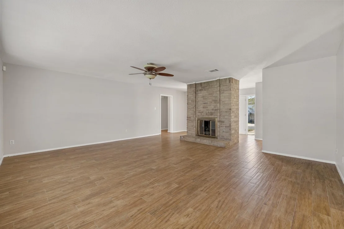 Photo of 1101 Huntridge DR
