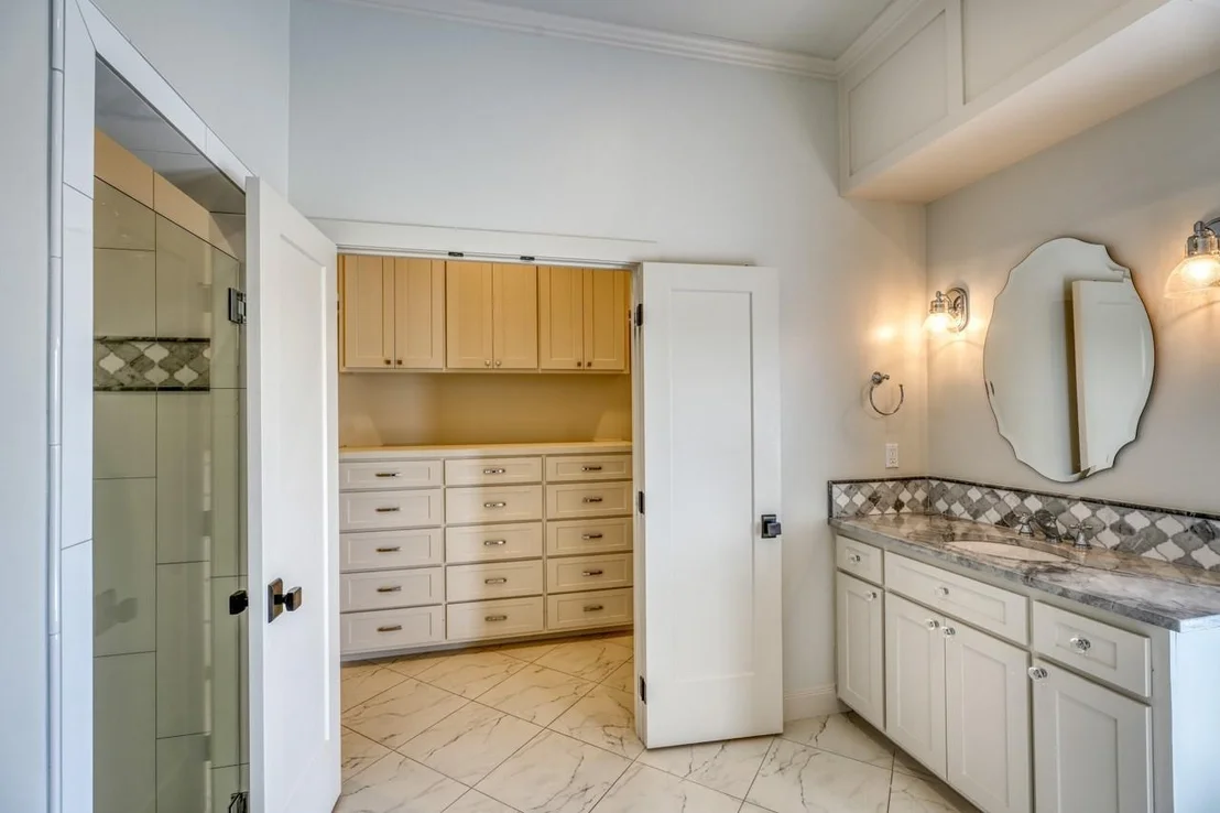 Photo of 301 Twisted Oak DR