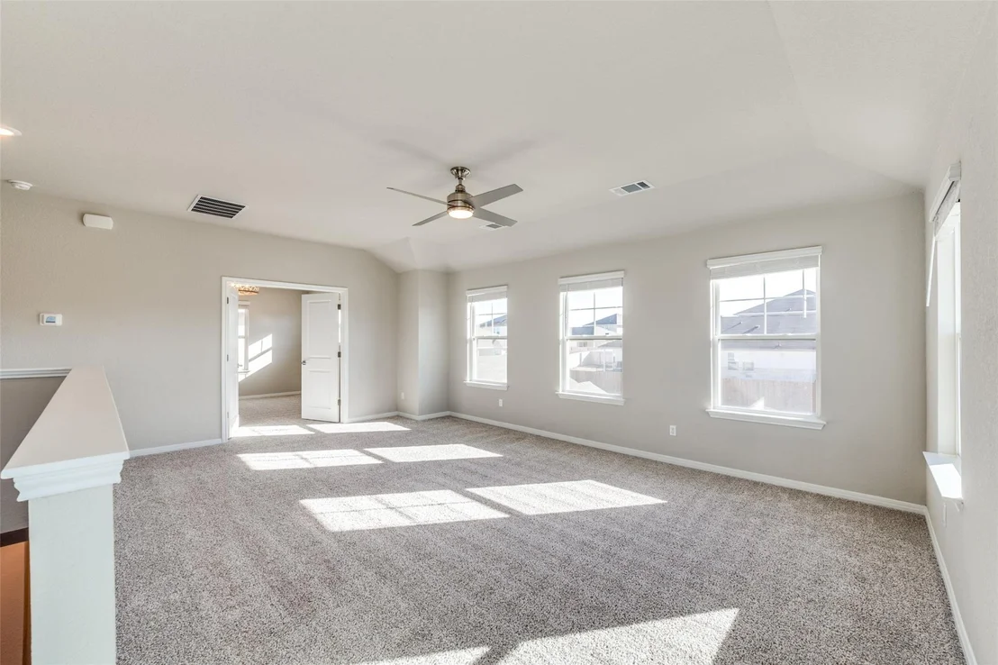 Photo of 920 View DR