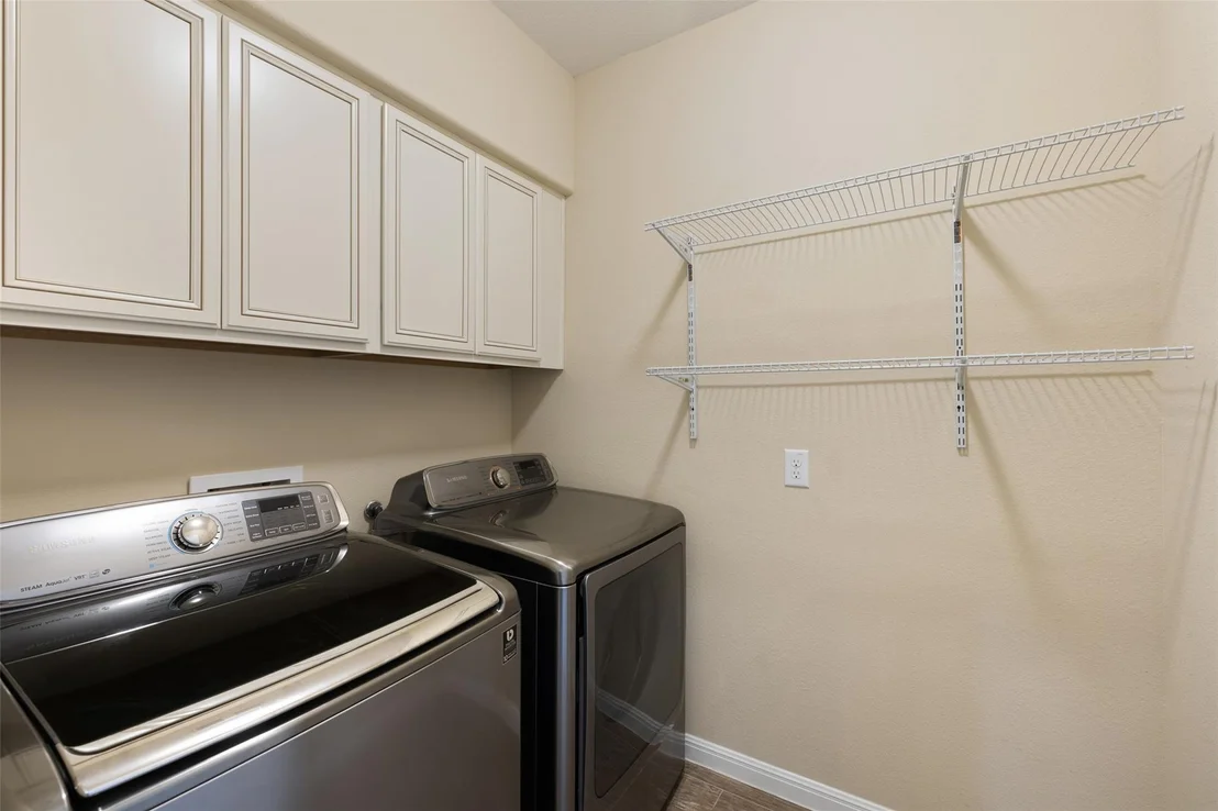 Photo of 11512 Reading WAY
