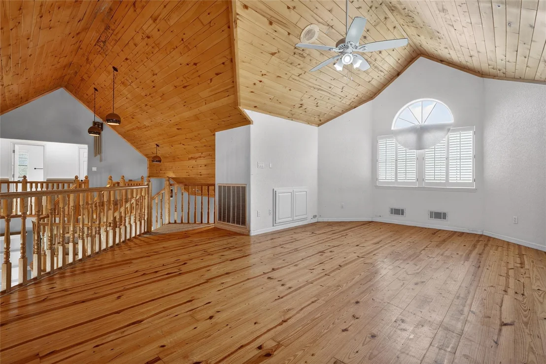 Photo of 203 Oxbow TRL