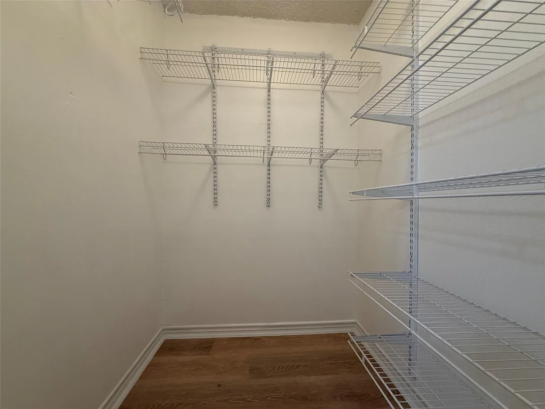 Photo of 503 E Central DR