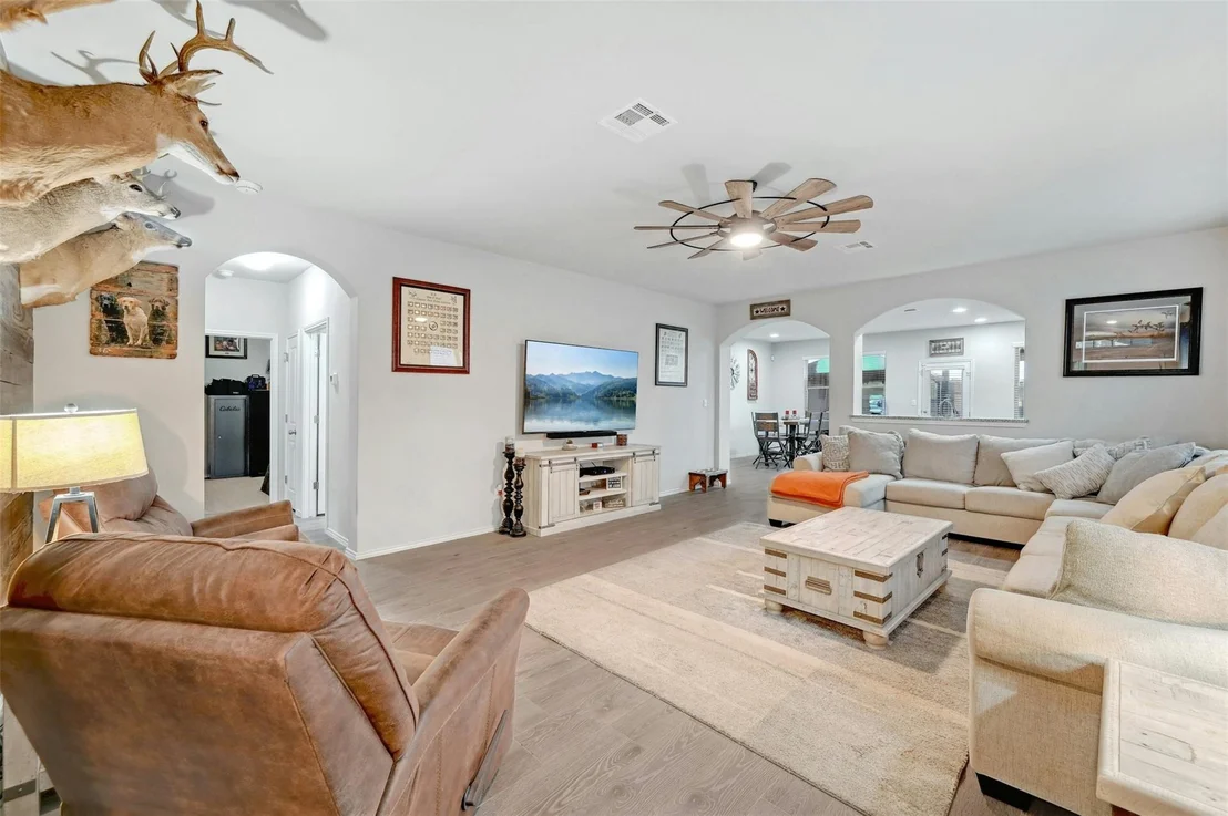 Photo of 541 Blue Oak BLVD