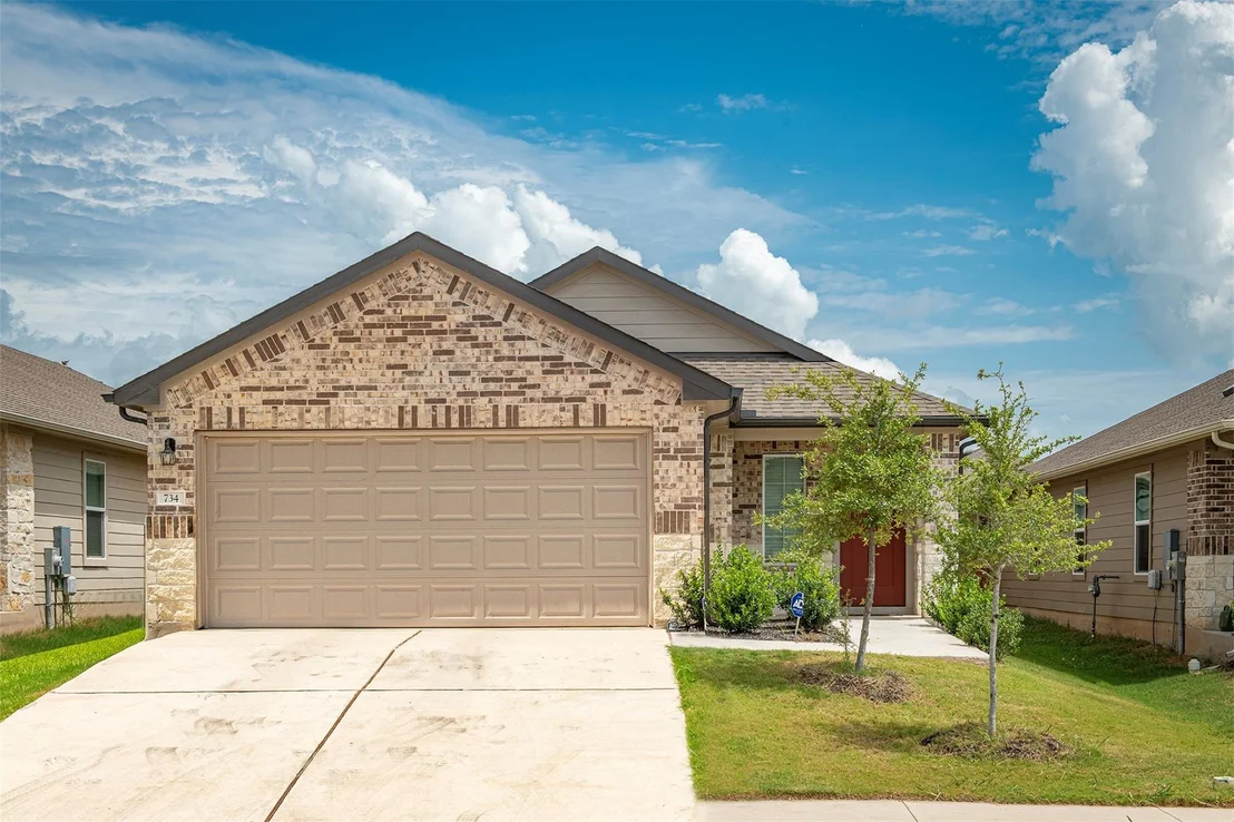 Photo of 734 Shallowford PL
