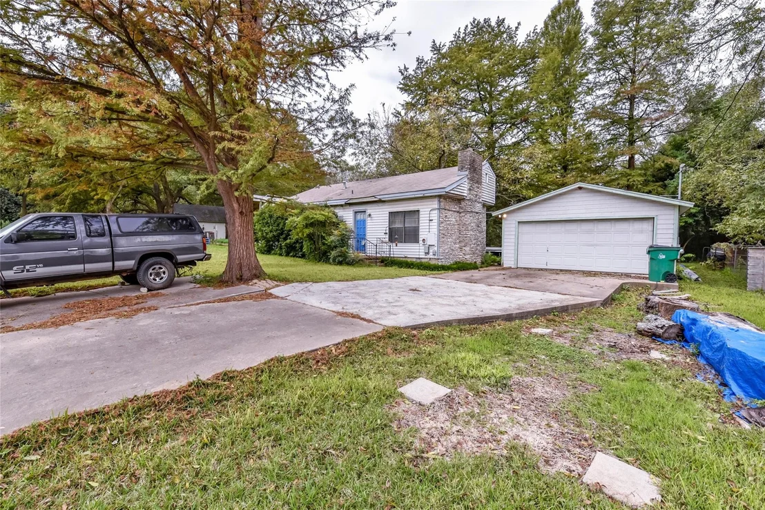 Photo of 1800 Rockcliff RD