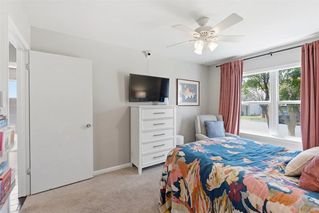 Photo of 7211 Geneva DR