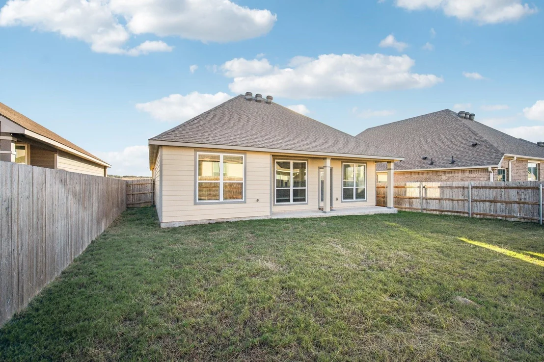 Photo of 6913 McGregor LOOP