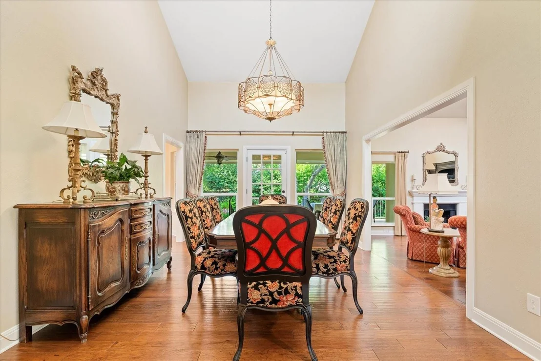 Photo of 10718 Pickfair DR