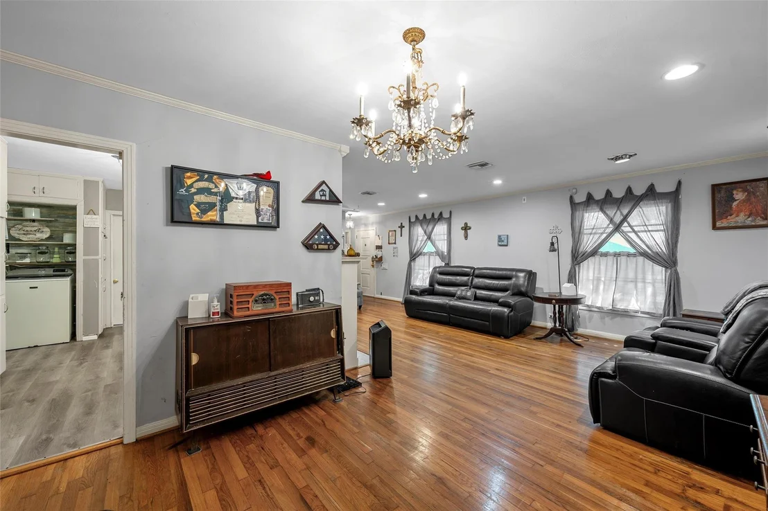 Photo of 301 N 40th ST