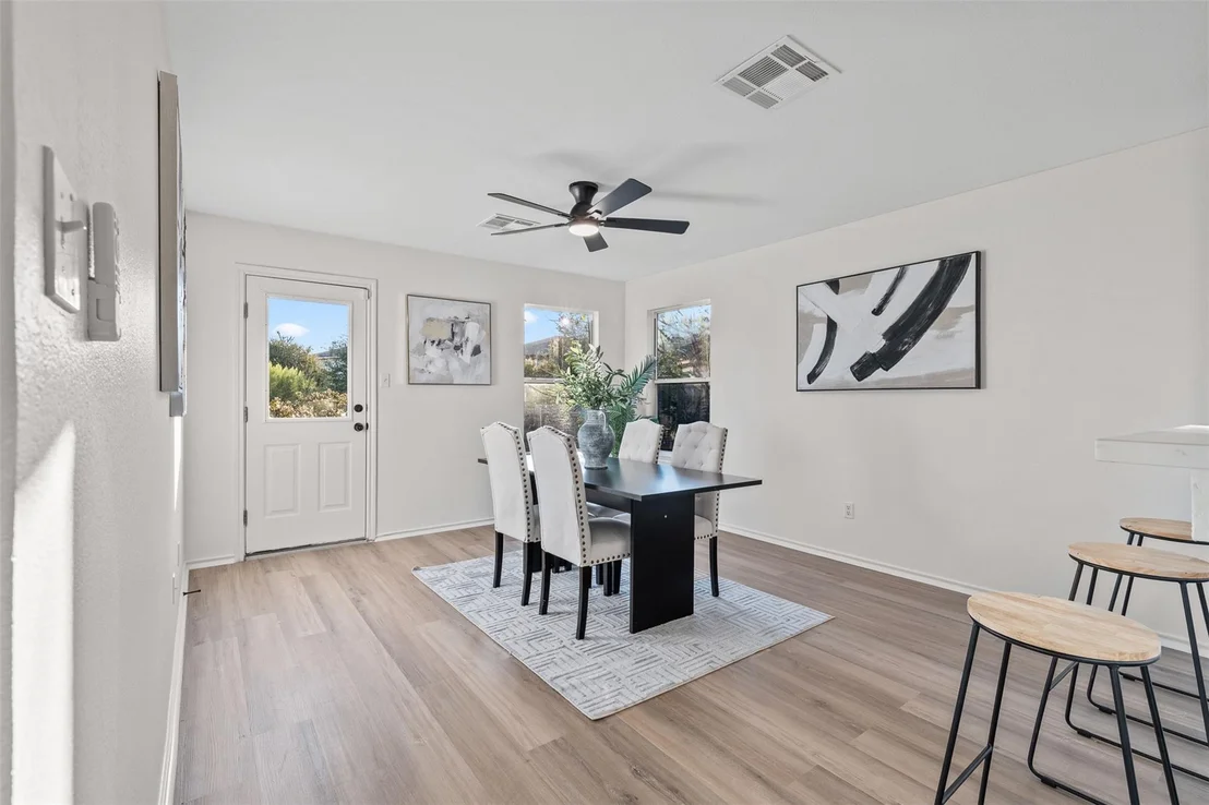 Photo of 503 Blanco Woods BLVD