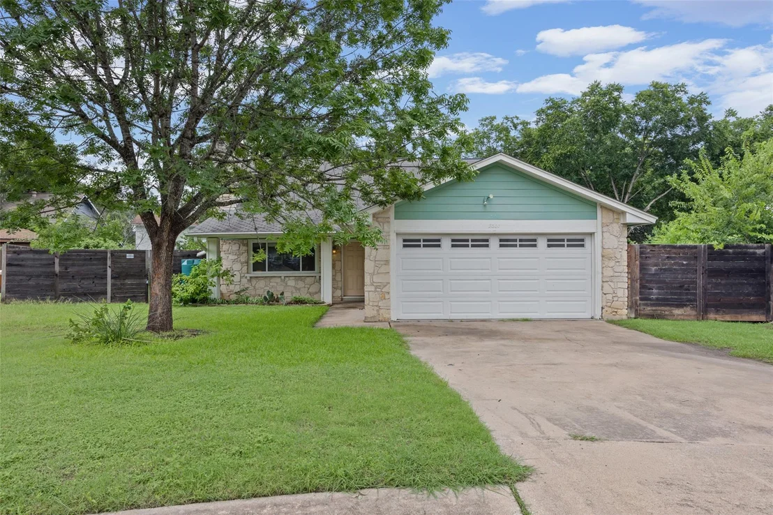 Photo of 8300 Belclaire CIR