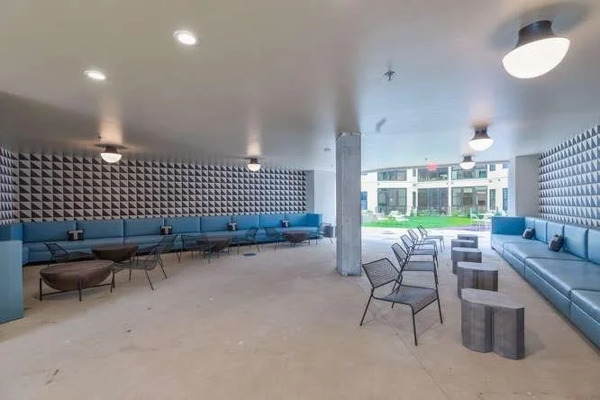 Photo of Unit 116 at 800 Embassy DR