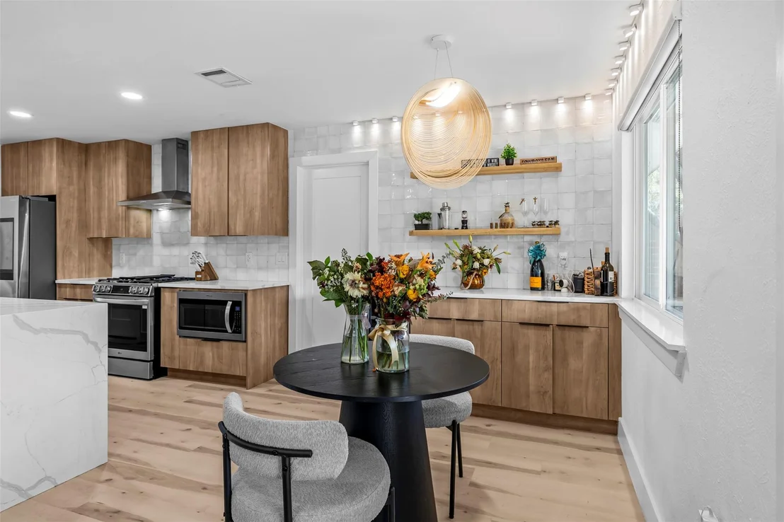 Photo of 3301 Western DR