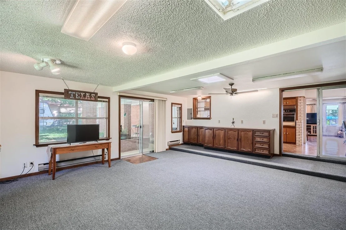 Photo of 2003 Mimosa DR