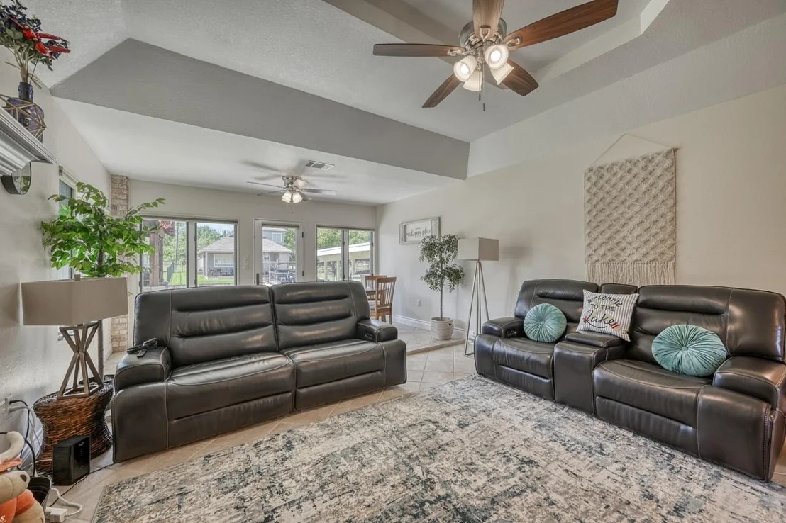Photo of 507 N Beach DR