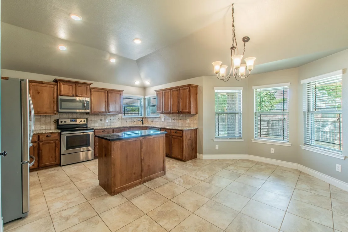 Photo of 2105 Briar Hollow DR