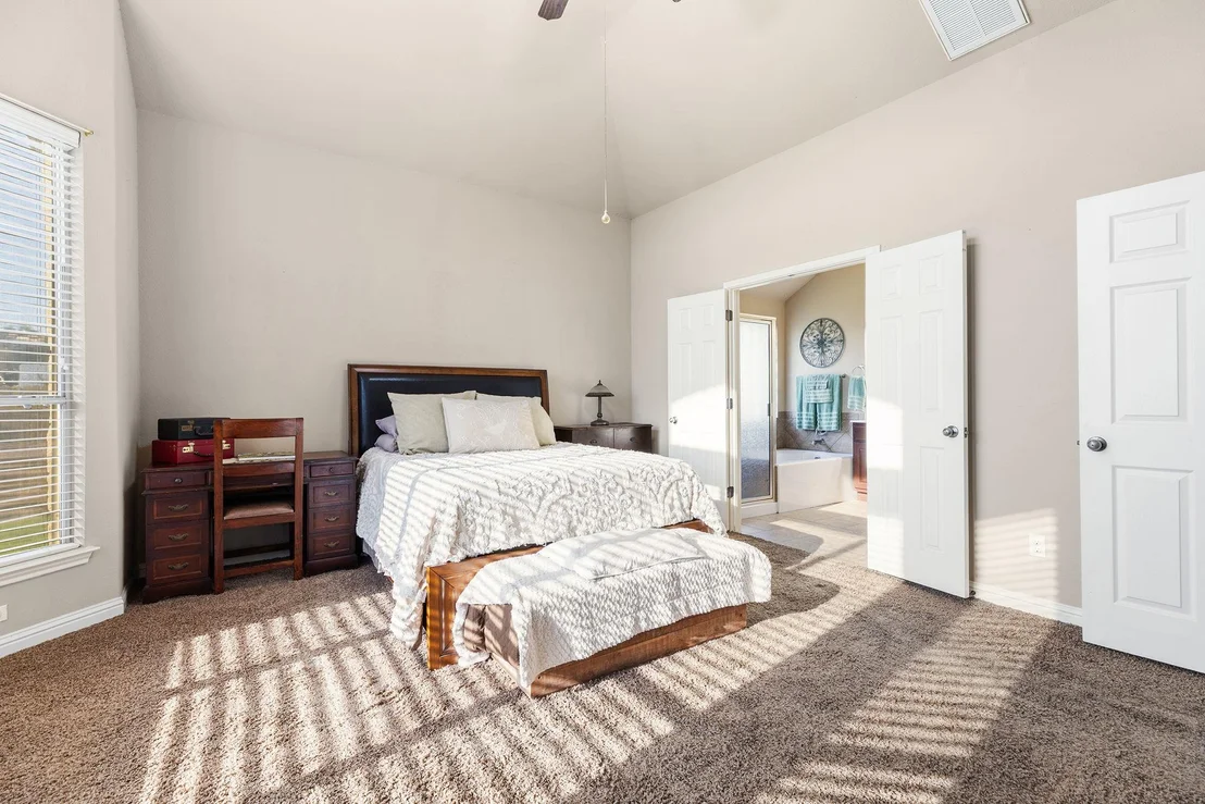 Photo of 3644 Rosalina LOOP