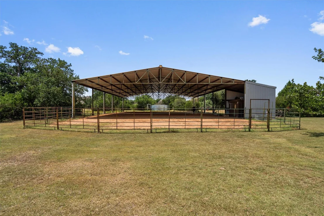 Photo of 323 Patricia RD