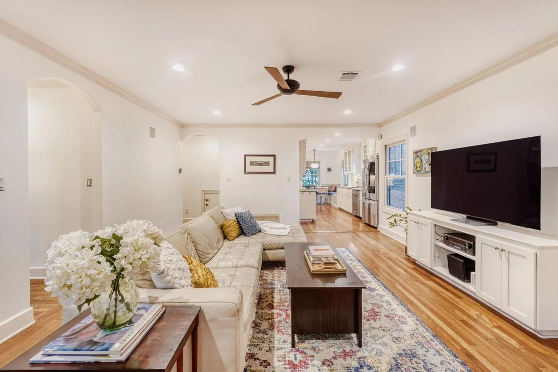 Photo of 2101 Elton LN
