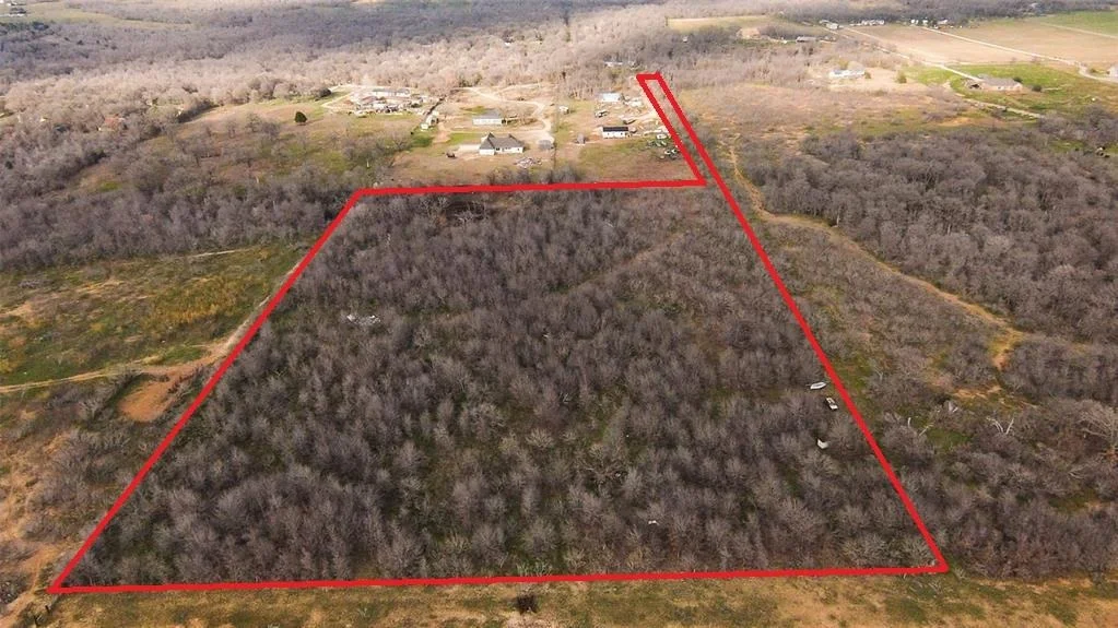 Photo of 325 Youngs Prairie RD