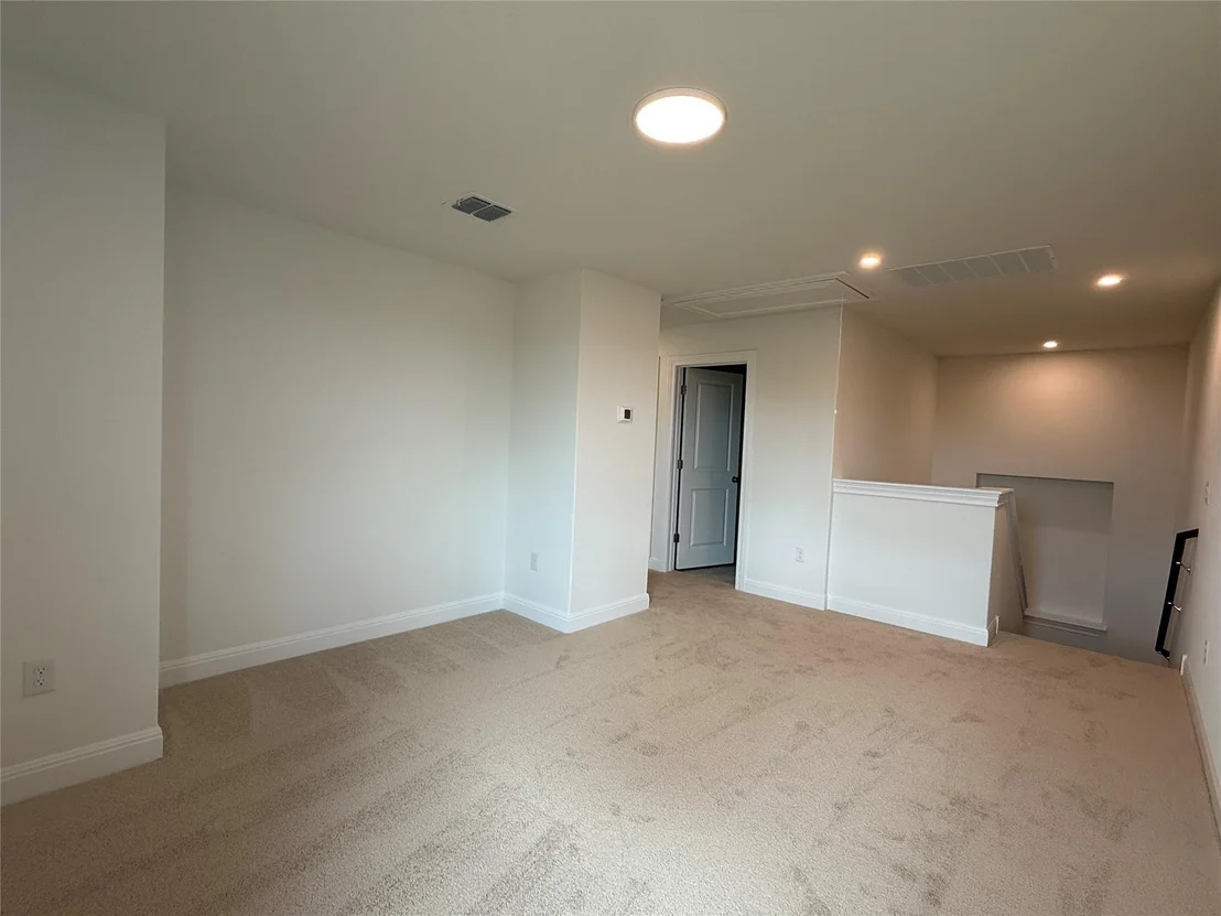 Photo of 132 Tenny LN