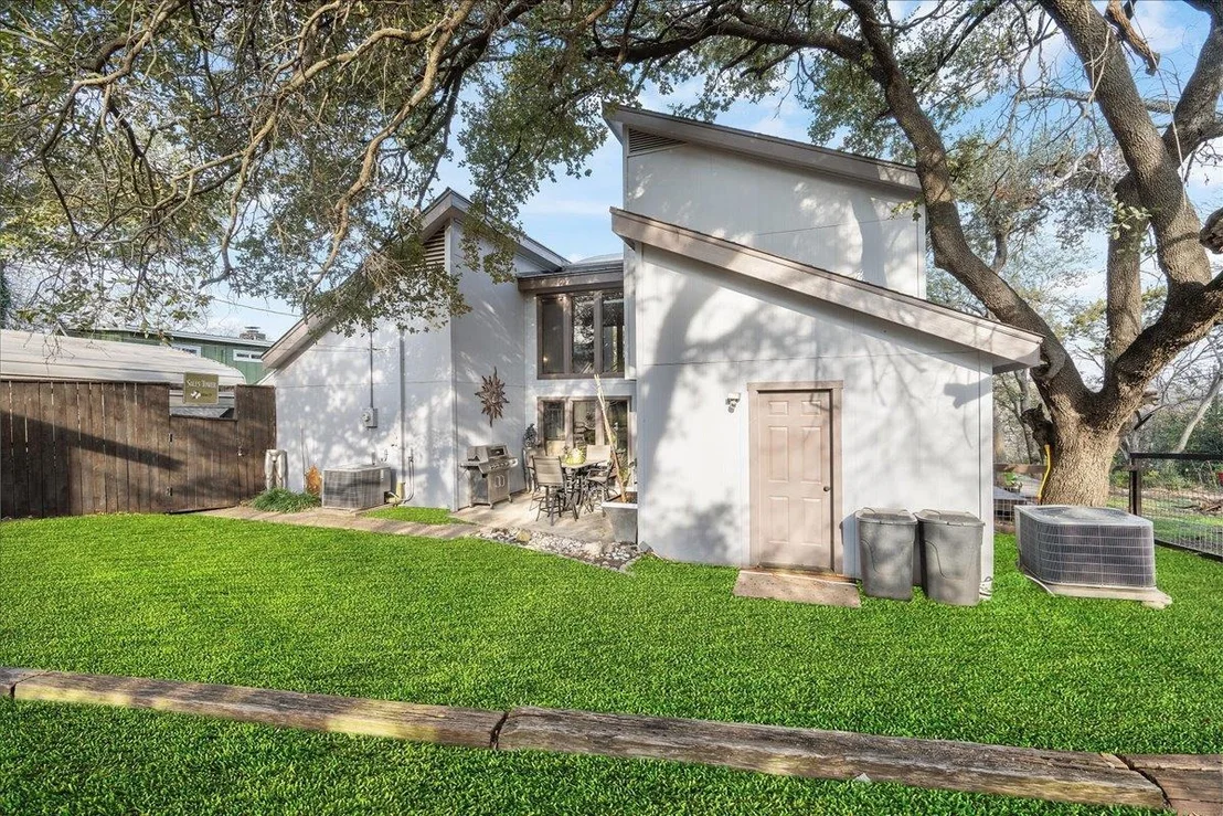 Photo of 3348 Bob White LN