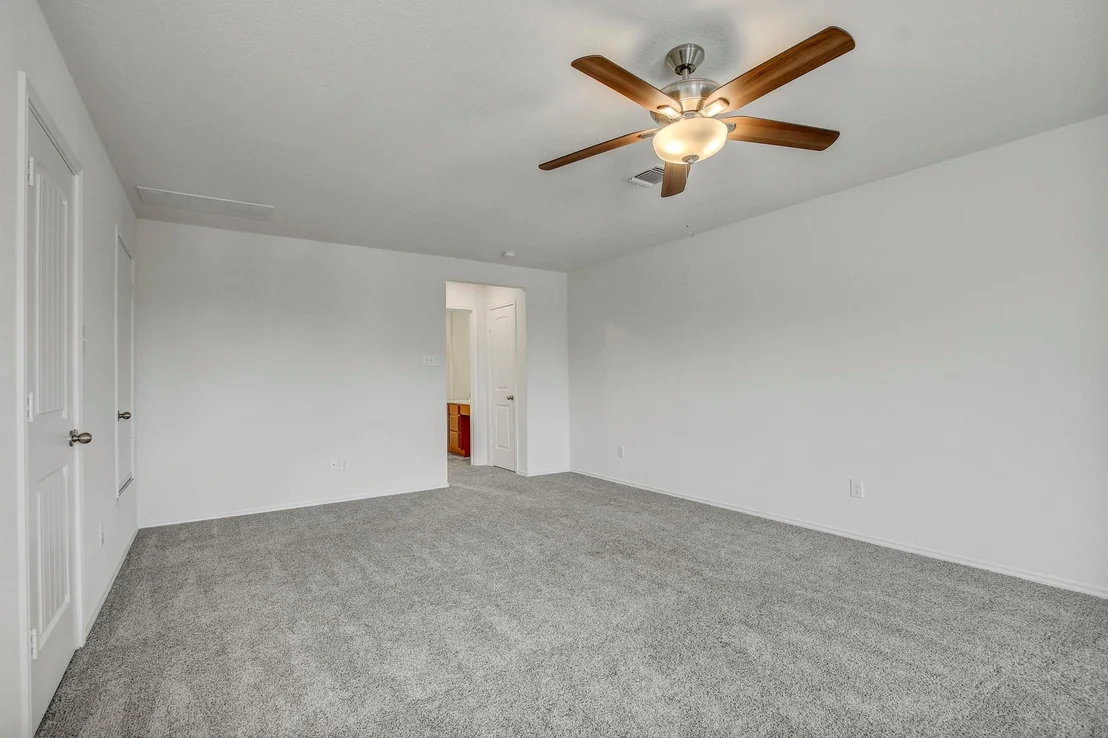 Photo of 8092 Gato LN