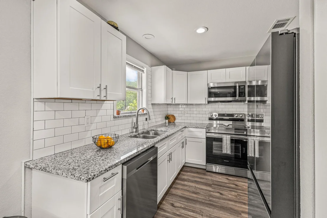 Photo of 1302 Phyllis DR