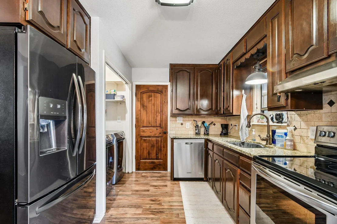 Photo of 115 Mountain View DR